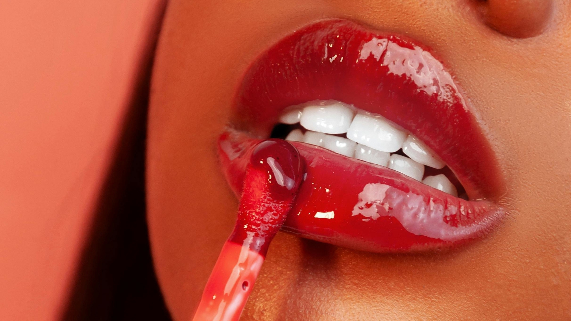 Why Your Lips Deserve More Than Just a Gloss — Niara